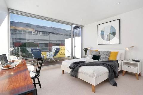 StayCentral On Oxford Penthouse - Tourism Adelaide 0