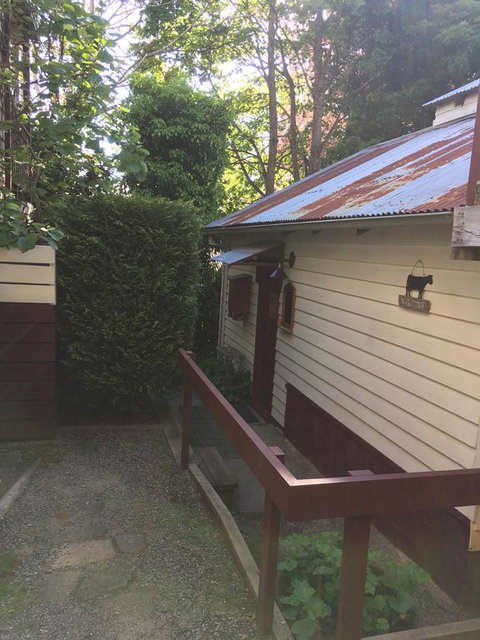 Stone's Throw Cottage Bed And Breakfast - Tourism Adelaide 3