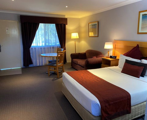 Sunseeker Motor Inn - Tourism Adelaide 1