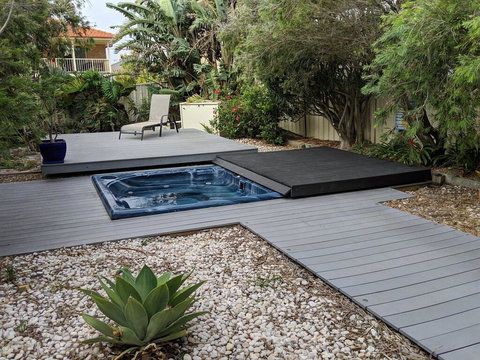 Sunset On Birubi' - Pet Friendly, Air Con, Water Views, WIFI And Outdoor Spa - Tourism Adelaide 0