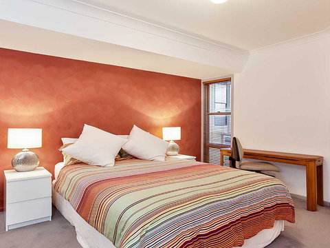 Sunset On Birubi' - Pet Friendly, Air Con, Water Views, WIFI And Outdoor Spa - Tourism Adelaide 3