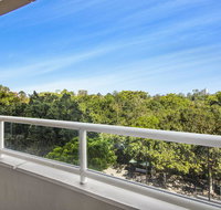Super Convenient Apartment with Garden Views - Tourism Adelaide