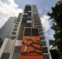 Sydney 1 Bed Modern Self Contained Apartment 402ALB - Tourism Adelaide