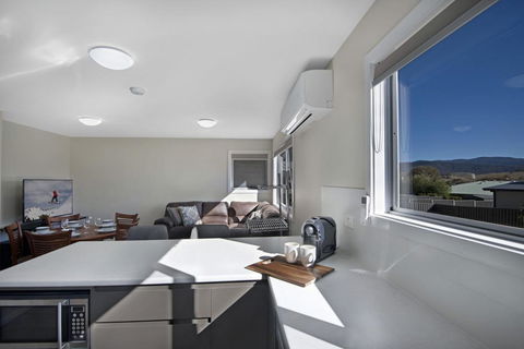 T-Bar On Twynam - Tourism Adelaide 0