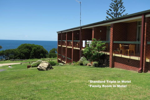 Tathra Hotel & Motel - Tourism Adelaide 2