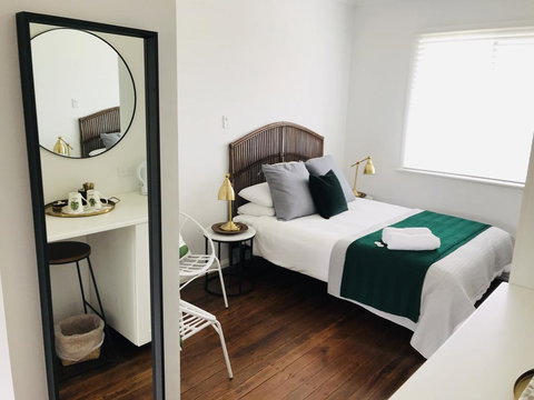 Tea Gardens Hotel - Tourism Adelaide 2