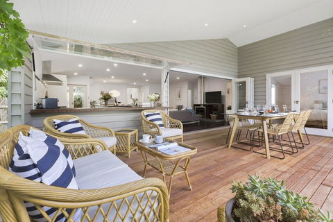 THALASSA HOUSE COASTAL RETREAT DROMANA - Tourism Adelaide 1