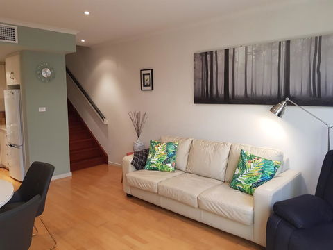 The Artisan - 3BR House In The City - Tourism Adelaide 2