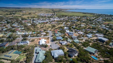 The Banksia - 3 Banksia Court, Normanville - Tourism Adelaide 2