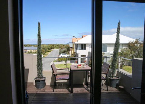 The Beach House At Bayside - Tourism Adelaide 1