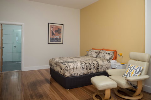 Penguin Waterfront Escape - Tourism Adelaide 19