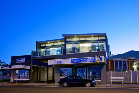 Penguin Waterfront Escape - Tourism Adelaide 9