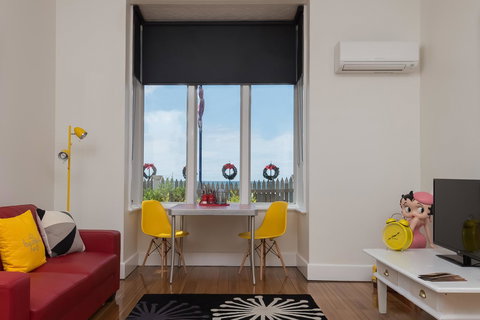 Penguin Waterfront Escape - Tourism Adelaide 14