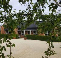 Hazelcreek Cottages - Tourism Adelaide