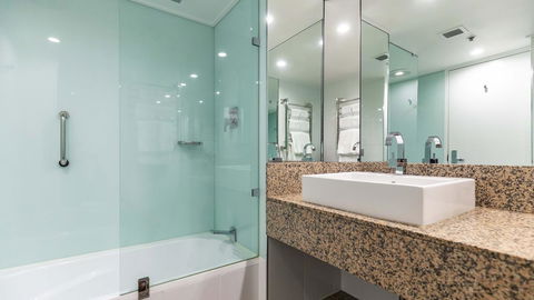 Hotel Grand Chancellor Hobart - Tourism Adelaide 12