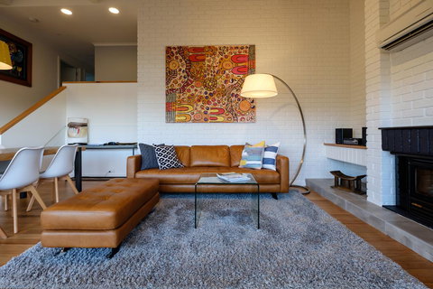 Arthouse Freycinet - Tourism Adelaide 2