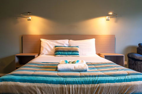 Kingston Hotel - Tourism Adelaide 10