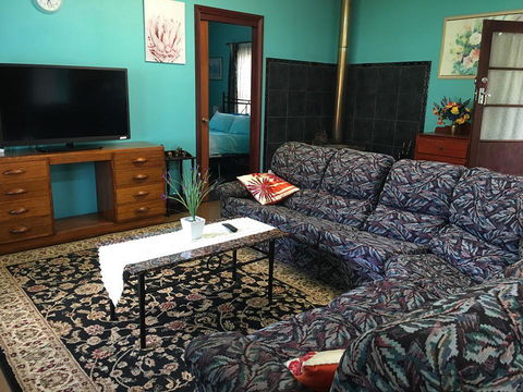 Blue Wren Bungalow - Tourism Adelaide 5