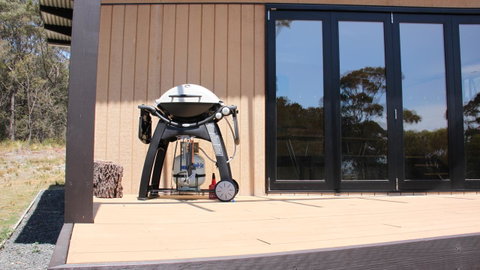 BAY OF FIRES ECO HUT Off Grid Experience At Binalong Bay - Tourism Adelaide 14