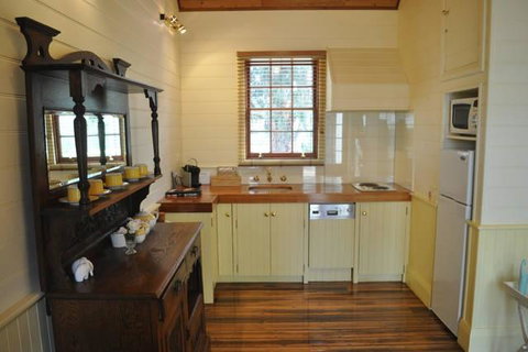 The Mill House Cottage - Tourism Adelaide 8