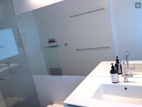 Avalon City Retreat - Tourism Adelaide 12