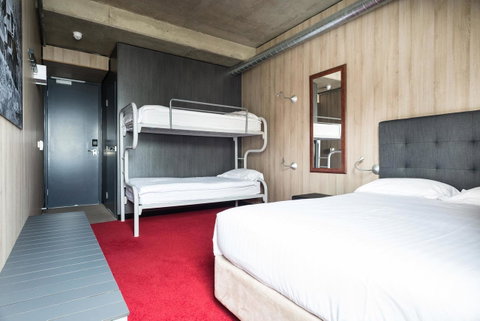 Buller Central Hotel - Tourism Adelaide 3