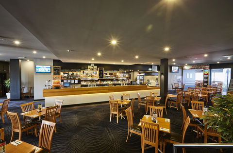 Mornington Hotel - Tourism Adelaide 10
