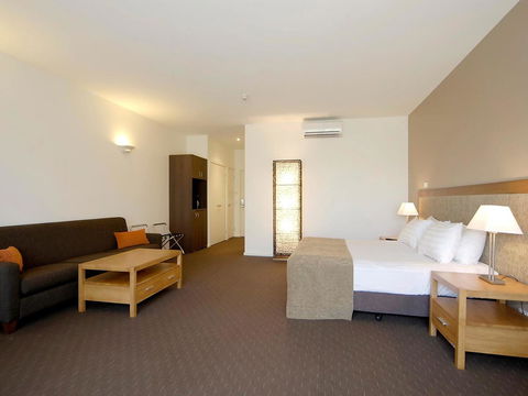 Mornington Hotel - Tourism Adelaide 27