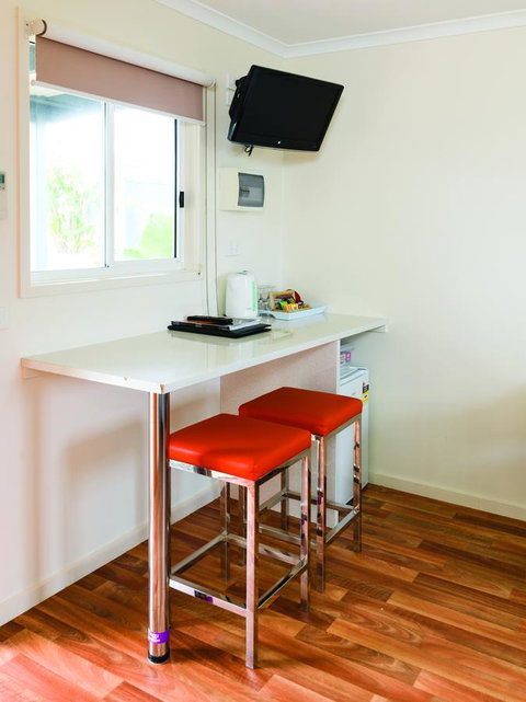 Amaroo Park - Tourism Adelaide 3