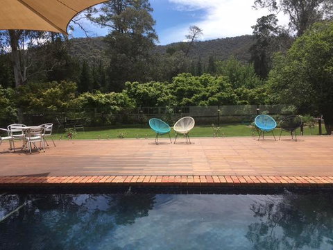 Bright Chalet - Tourism Adelaide 17