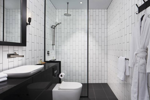 DoubleTree By Hilton Melbourne - Tourism Adelaide 5