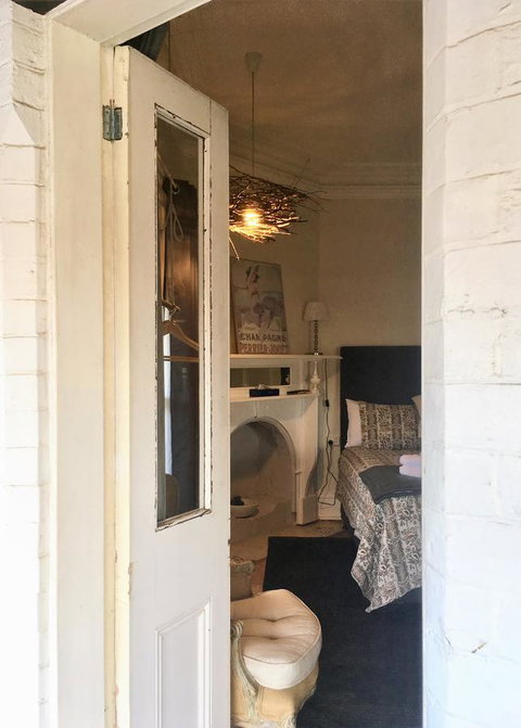 The Alexandra Hotel - Tourism Adelaide 5