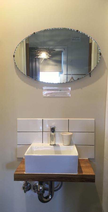 The Alexandra Hotel - Tourism Adelaide 4