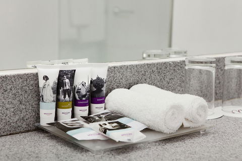 Mercure Melbourne Albert Park - Tourism Adelaide 13