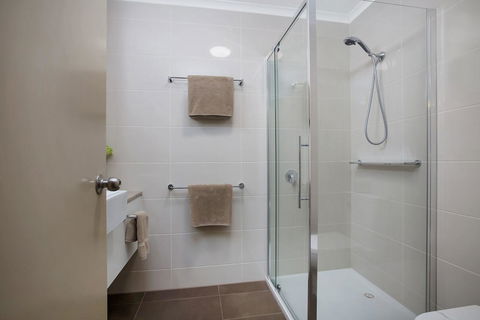 Comfort Inn Warrnambool International - Tourism Adelaide 15