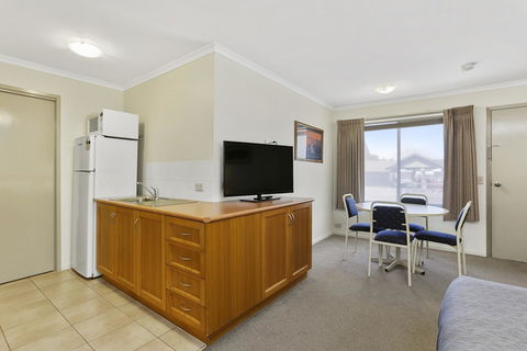Comfort Inn Warrnambool International - Tourism Adelaide 31