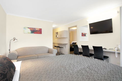 Comfort Inn Warrnambool International - Tourism Adelaide 26