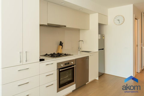 AKOM Melbourne - Tourism Adelaide 18