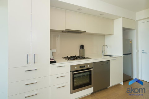 AKOM Melbourne - Tourism Adelaide 7