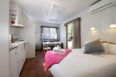 Kanasta Caravan Park - Tourism Adelaide 22