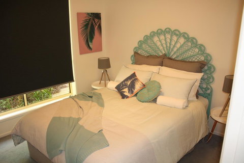 4 Autumn Grove - Tourism Adelaide 3