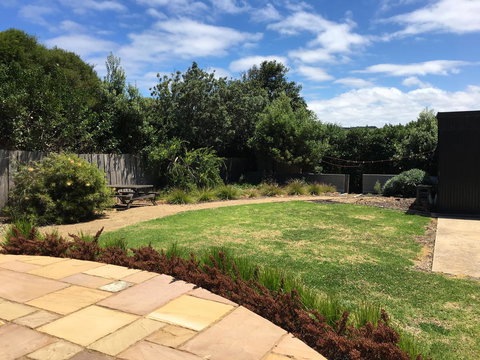 Apostle Hideaway - Central Port Campbell - Tourism Adelaide 4