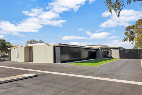 The Bunkhouse - Tourism Adelaide 2