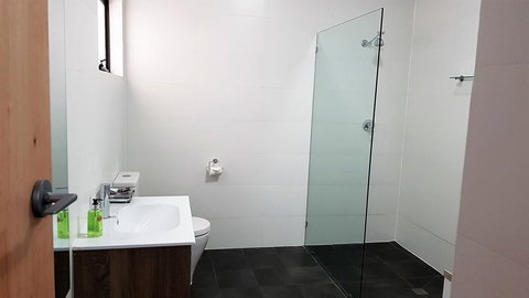 The Courtyard - Tourism Adelaide 3