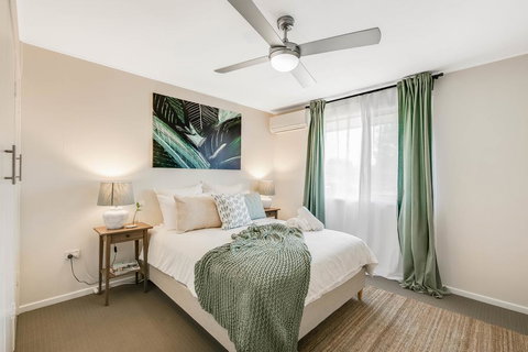The Cowhide Cabin - Comfy, Family Friendly Stays In Toowoomba - Tourism Adelaide 0