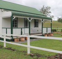 The Dollhouse Cottage - Tourism Adelaide