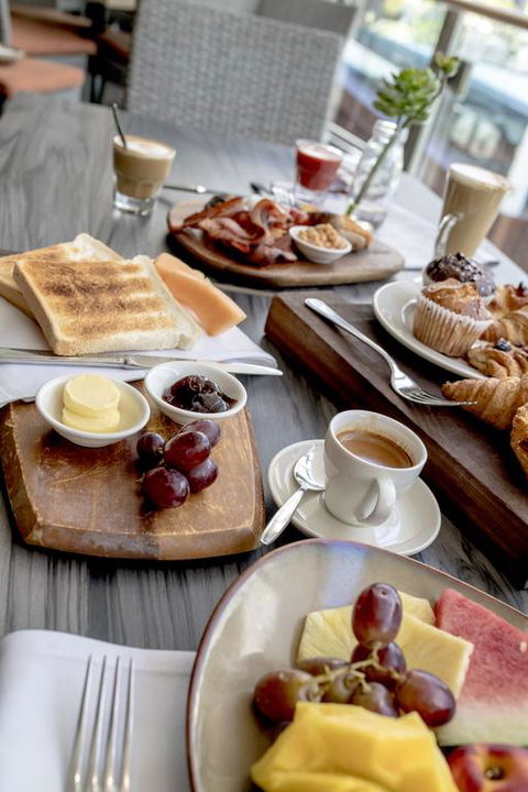 The Executive Inn, Newcastle - Tourism Adelaide 3