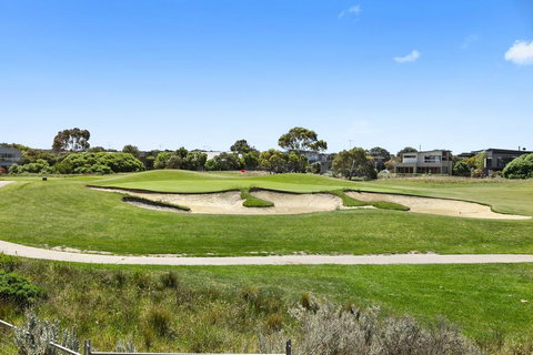 The Fairway Club - Tourism Adelaide 0