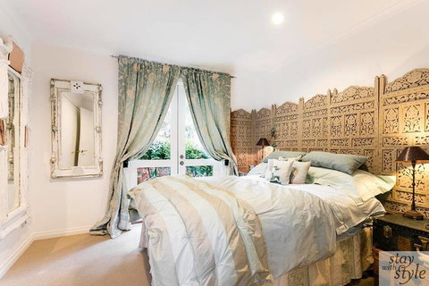 The Gatehouse - Light Filled Cottage In The Leafy Suburb Of Hawthorn - Tourism Adelaide 2