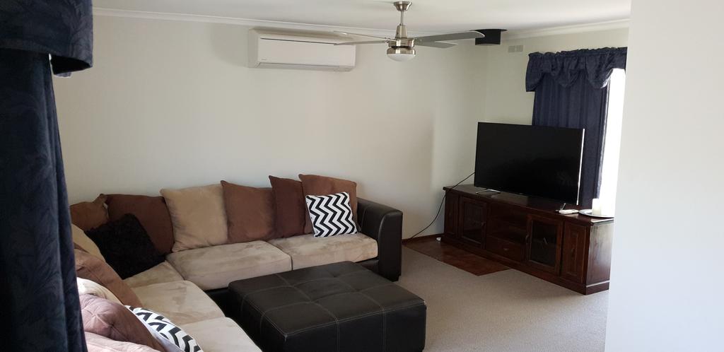 Abbeyard VIC Tourism Adelaide